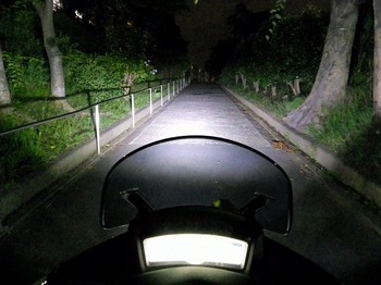 トリシティ カスタム ヘッドライト LED 26.jpg