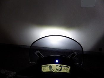 トリシティ カスタム ヘッドライト LED 29.jpg